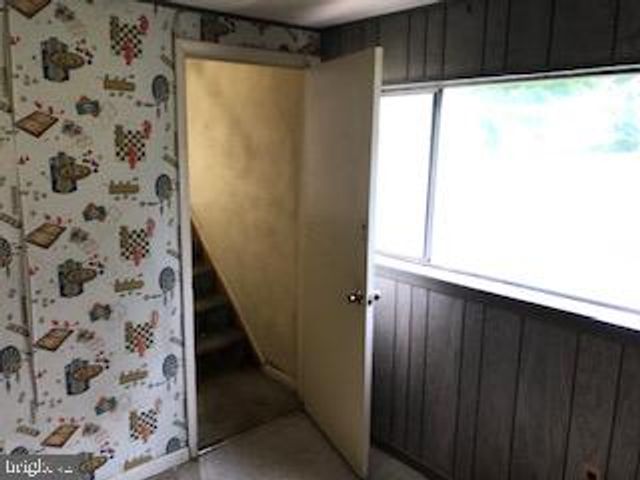 6102 SEMINOLE ST, College Park, MD 20740