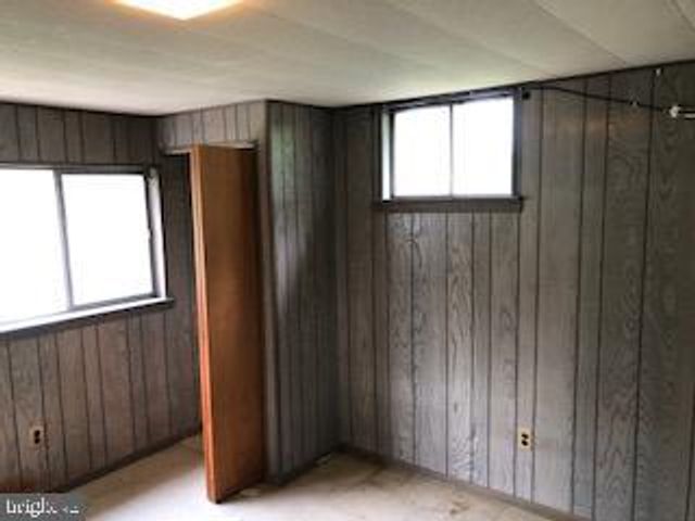 6102 SEMINOLE ST, College Park, MD 20740
