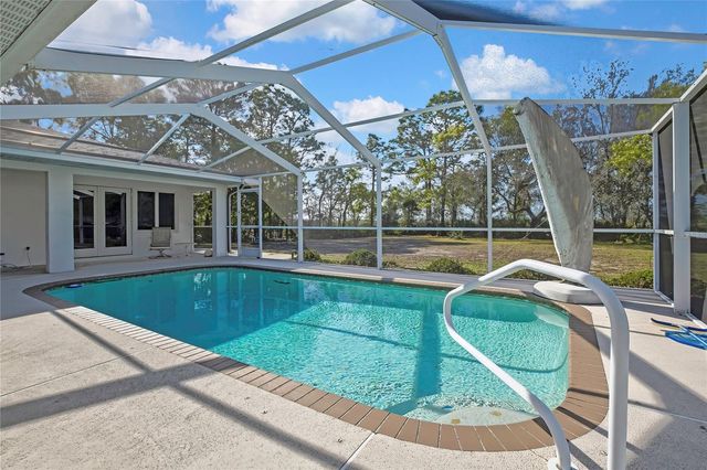 7250 MADRID ROAD, Weeki Wachee, FL 34613