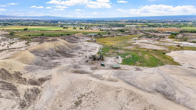 863 1400 Lane, Delta, CO 81416