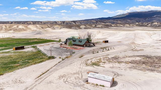 863 1400 Lane, Delta, CO 81416