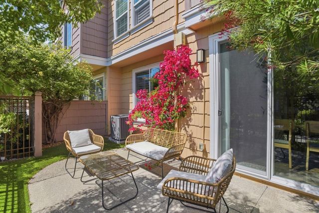 119 Positano Circle, Redwood Shores, CA 94065