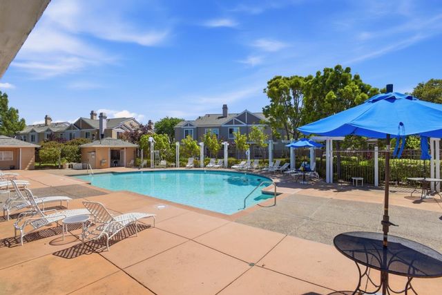 119 Positano Circle, Redwood Shores, CA 94065