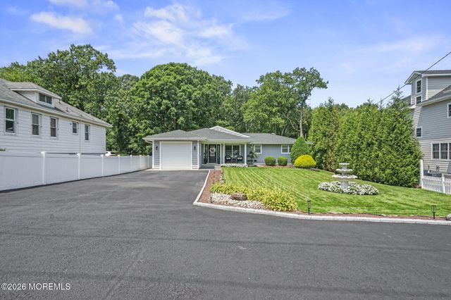 100 Tennent Road, Morganville, NJ 07751