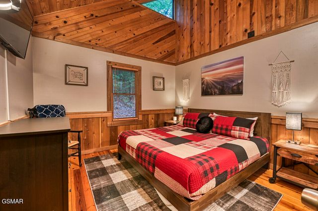 201 Tsali Way, Sevierville, TN 37876