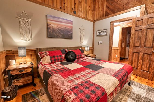 201 Tsali Way, Sevierville, TN 37876