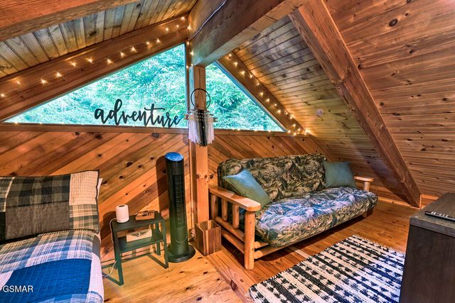 201 Tsali Way, Sevierville, TN 37876