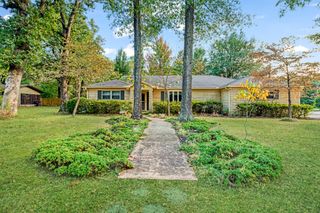 3345 W Kaufman Street, Paris, TX 75460