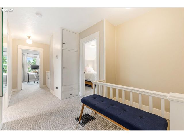 3111 Se 62ND Ave, Portland, OR 97206