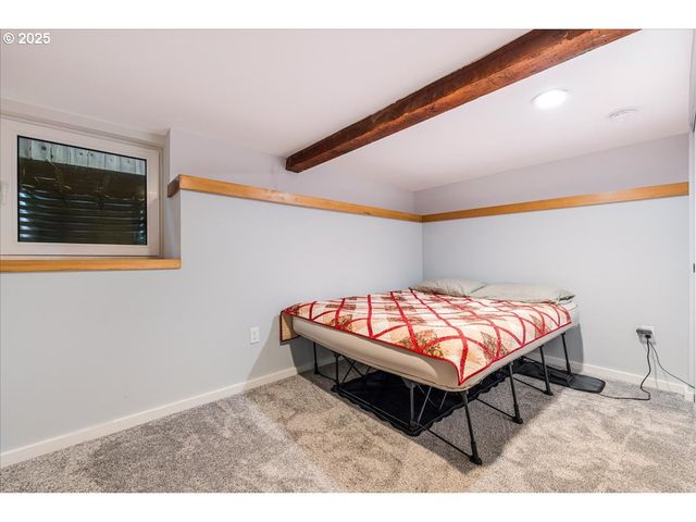 3111 Se 62ND Ave, Portland, OR 97206