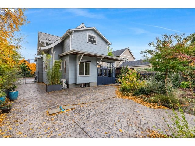 3111 Se 62ND Ave, Portland, OR 97206