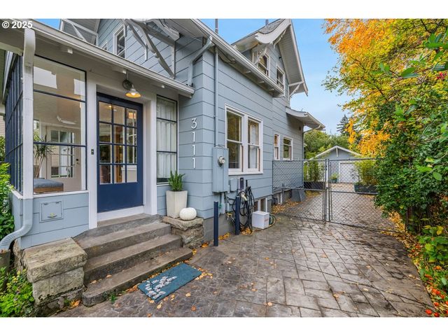 3111 Se 62ND Ave, Portland, OR 97206