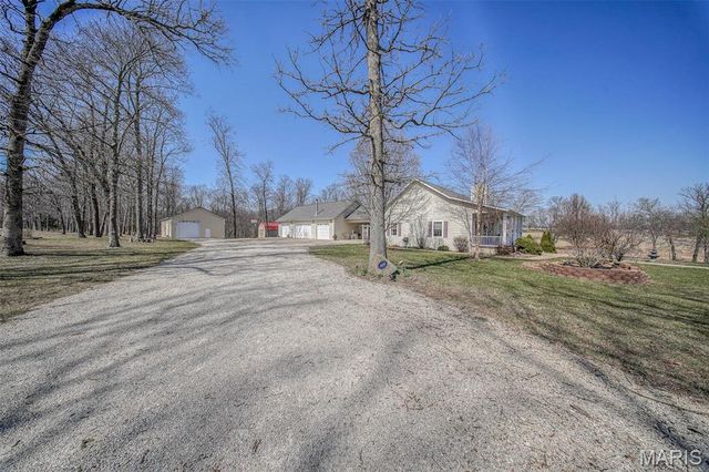17205 Elk Prairie Drive, Rolla, MO 65401