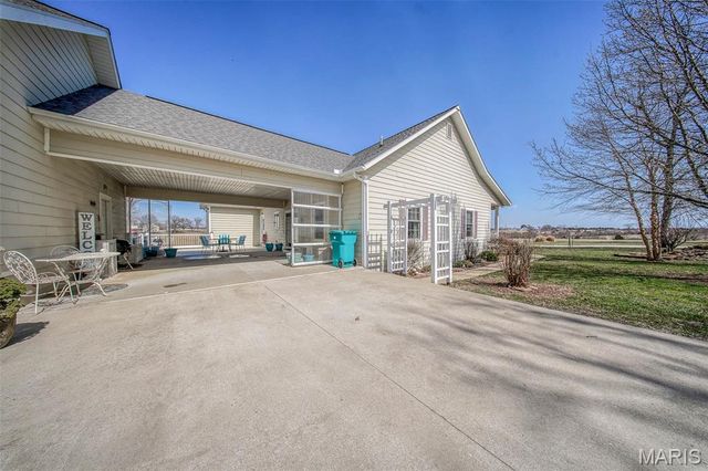 17205 Elk Prairie Drive, Rolla, MO 65401