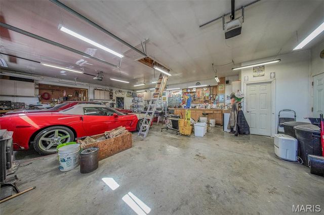 17205 Elk Prairie Drive, Rolla, MO 65401