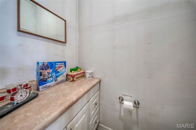 17205 Elk Prairie Drive, Rolla, MO 65401