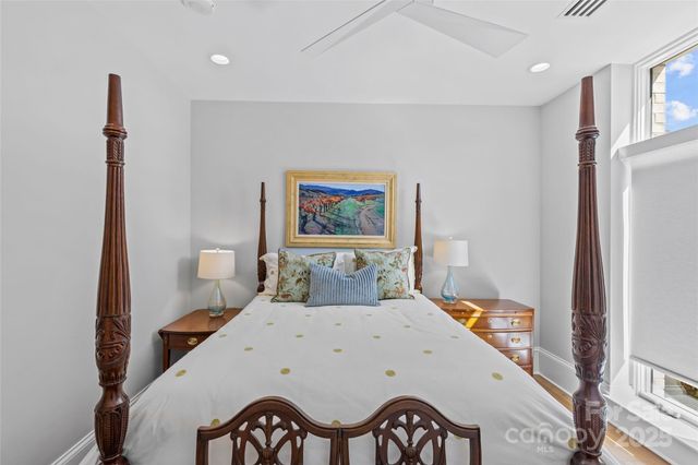 1500 Queens Road 104, Charlotte, NC 28207