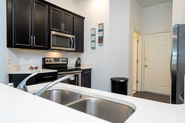 8225 BRYCE CANYON AVENUE, Windermere, FL 34786