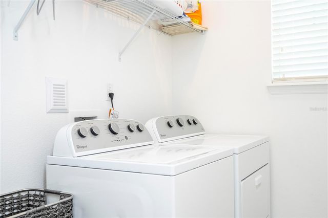 8225 BRYCE CANYON AVENUE, Windermere, FL 34786