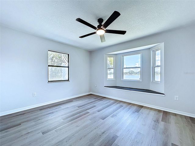 2881 HAMMOCK DRIVE, Plant City, FL 33566