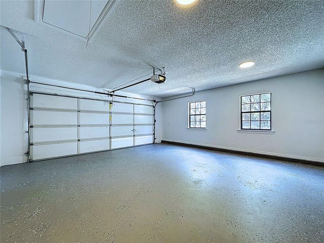 2881 HAMMOCK DRIVE, Plant City, FL 33566