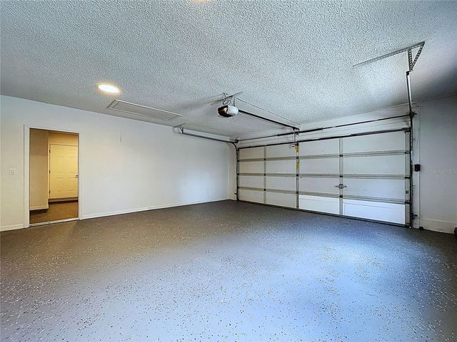 2881 HAMMOCK DRIVE, Plant City, FL 33566