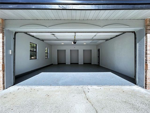 2881 HAMMOCK DRIVE, Plant City, FL 33566