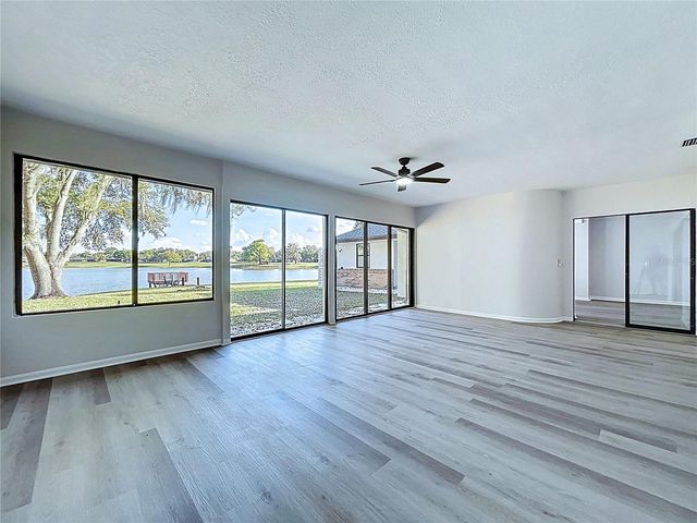 2881 HAMMOCK DRIVE, Plant City, FL 33566