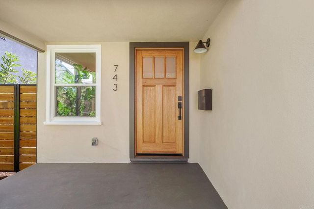743 N Sparks St, Burbank, CA 91506