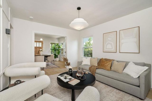 743 N Sparks St, Burbank, CA 91506