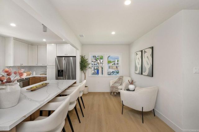 743 N Sparks St, Burbank, CA 91506