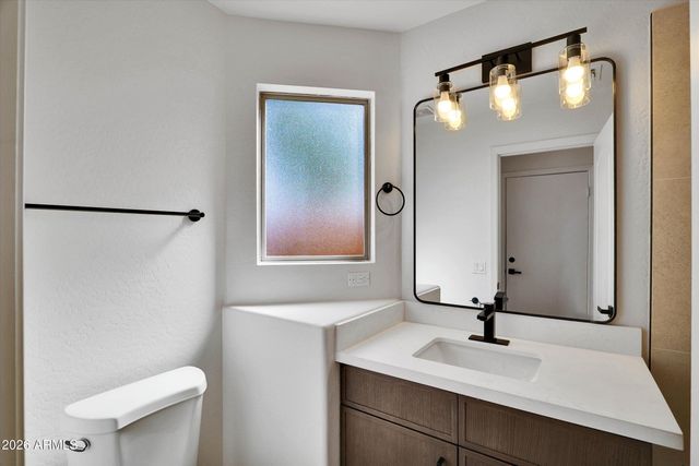 2250 E DEER VALLEY Road 67, Phoenix, AZ 85024