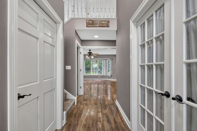 21162 S 78th Avenue, Frankfort, IL 60423