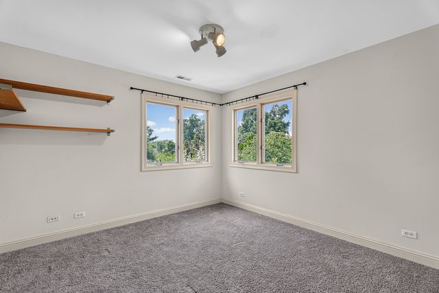 21162 S 78th Avenue, Frankfort, IL 60423