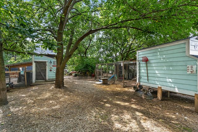 21162 S 78th Avenue, Frankfort, IL 60423