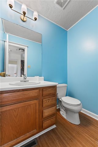 1317 Meadowbrook Dr, North Strabane, PA 15317