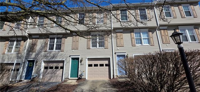 1317 Meadowbrook Dr, North Strabane, PA 15317