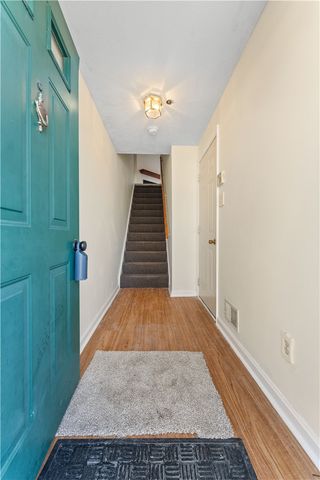 1317 Meadowbrook Dr, North Strabane, PA 15317