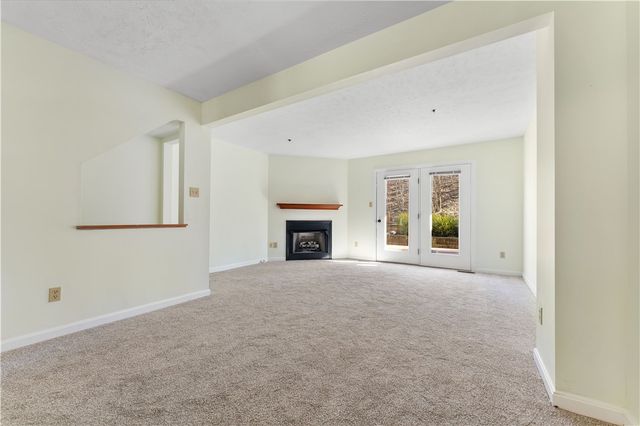 1317 Meadowbrook Dr, North Strabane, PA 15317