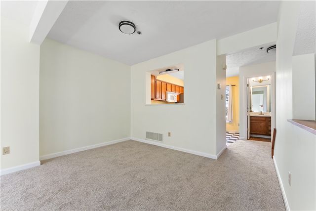 1317 Meadowbrook Dr, North Strabane, PA 15317