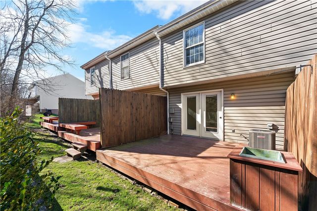 1317 Meadowbrook Dr, North Strabane, PA 15317