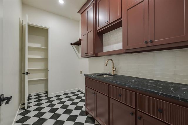 3004 Stone Field Way, Edmond, OK 73034