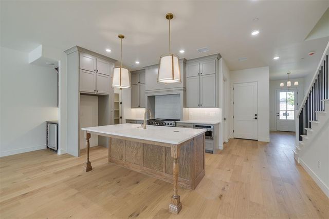 3004 Stone Field Way, Edmond, OK 73034