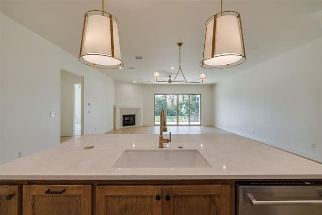 3004 Stone Field Way, Edmond, OK 73034