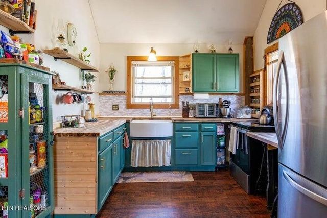 140 Luna Lane, Spring City, TN 37381