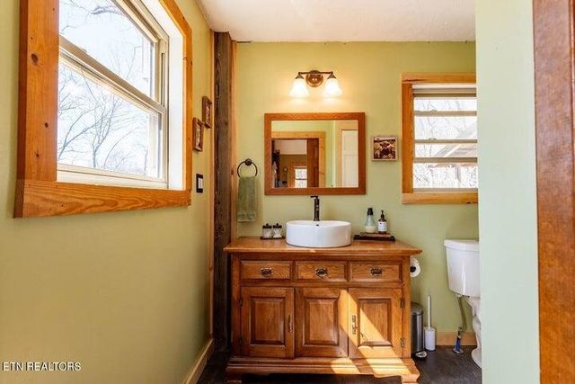 140 Luna Lane, Spring City, TN 37381