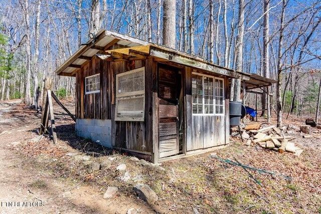 140 Luna Lane, Spring City, TN 37381