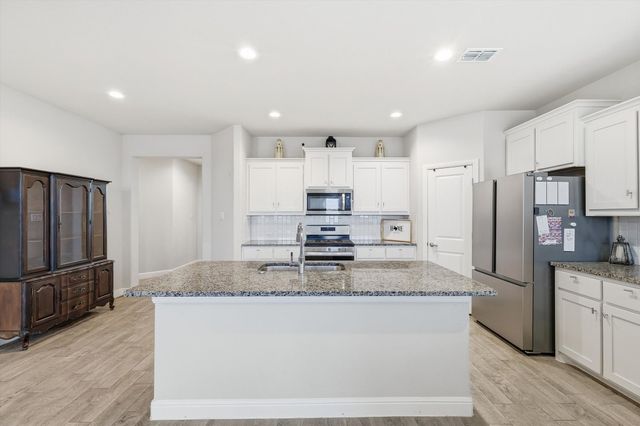 1420 Pleasanton Road, Cleburne, TX 76033