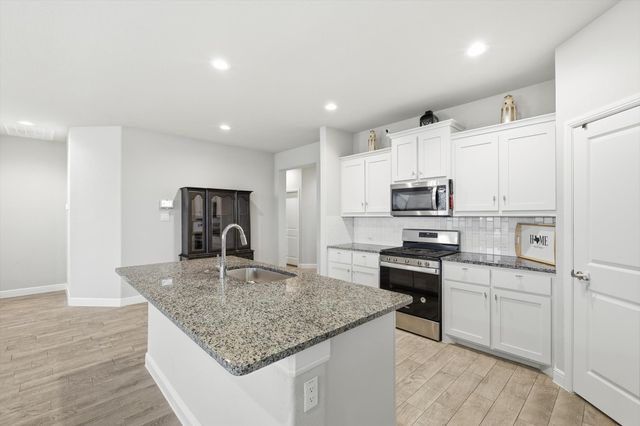 1420 Pleasanton Road, Cleburne, TX 76033