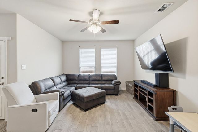 1420 Pleasanton Road, Cleburne, TX 76033